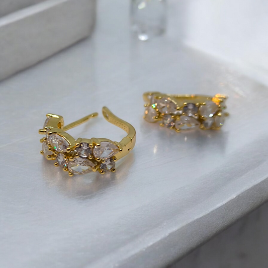 Orecchino a cerchio semi pendente