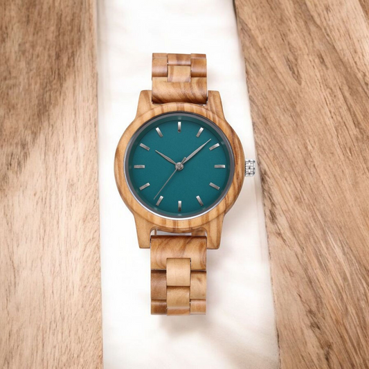 Orologio in legno di ulivo