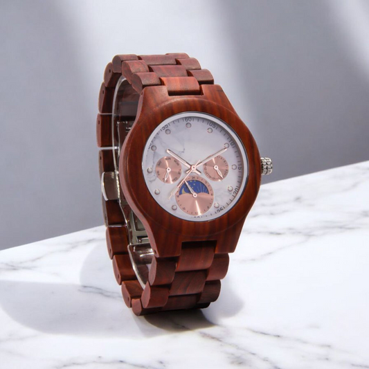Orologio in legno di sandalo rosso