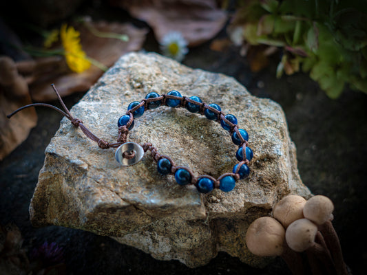 Bracciale in pietra intrecciato occhio di gatto blu