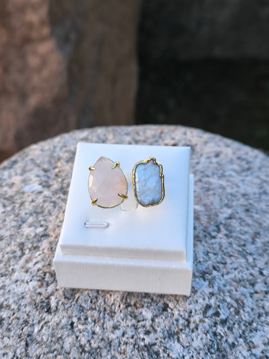 Anello regolabile in perla e quarzo rosa